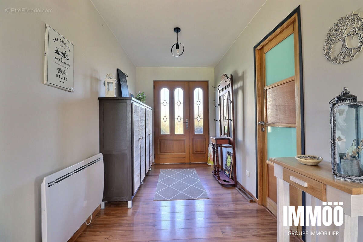 Maison à SAINT-PIERRE-DE-VARENGEVILLE