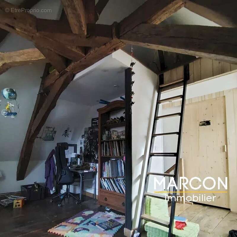 Maison 178 m² à Felletin  - photo 11
