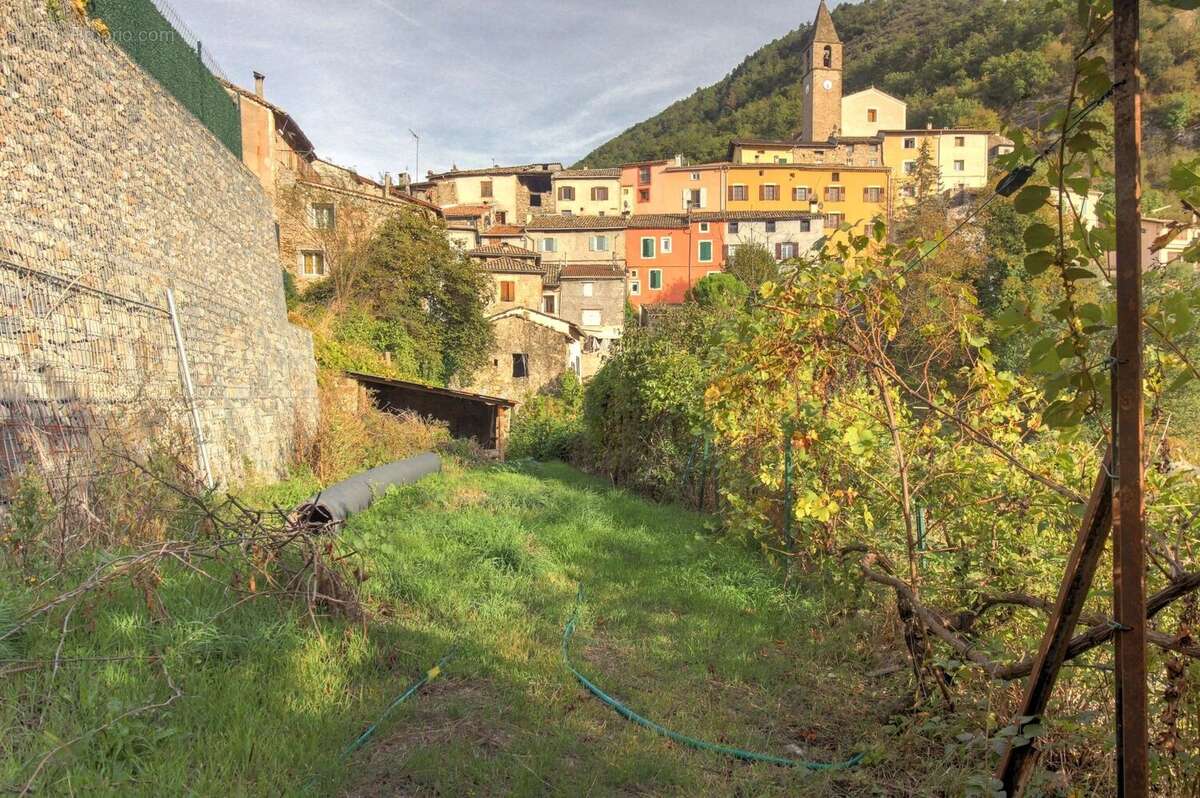 Maison à MALAUSSENE