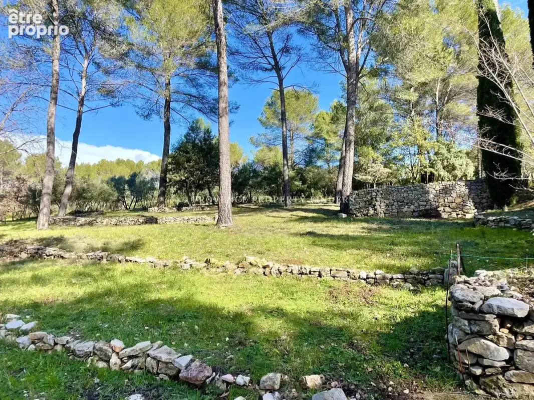 Charmante villa avec beau terrain. - photo 14