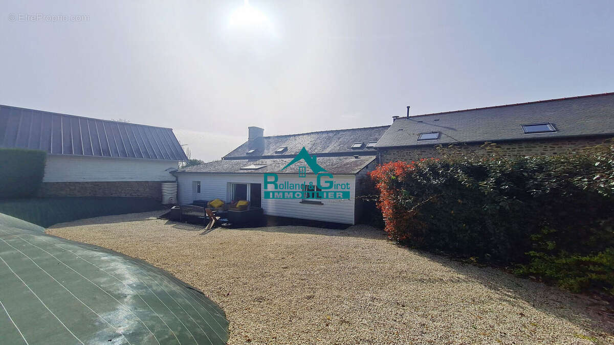 Maison à SAINT-AUBIN-DU-CORMIER