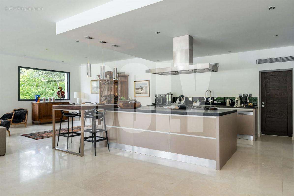 Maison à CAGNES-SUR-MER