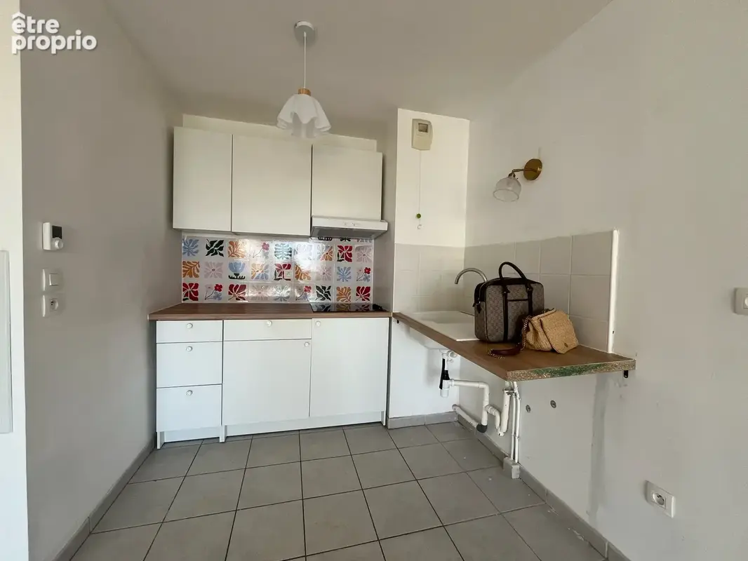 A vendre- t2 avec terrasse et garage - photo 3