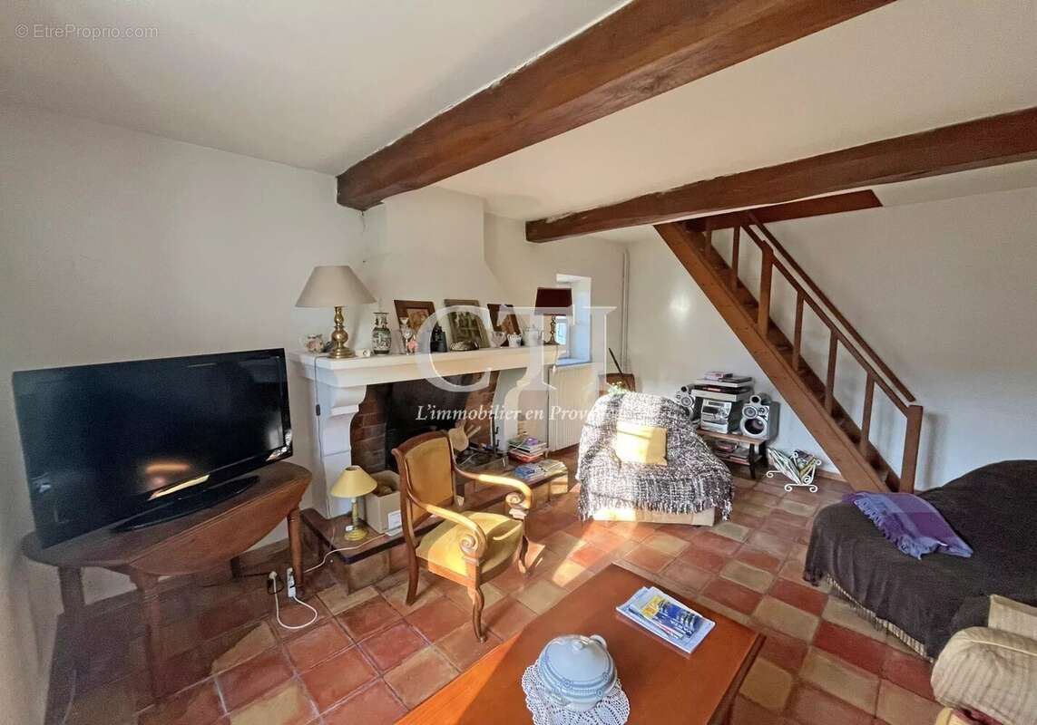 Maison à MONTBRUN-LES-BAINS