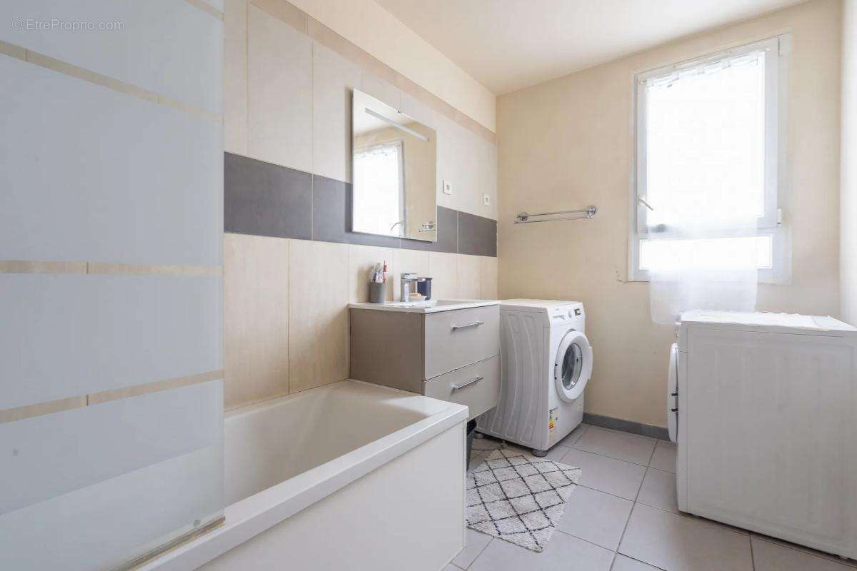 Appartement à NOISY-LE-SEC