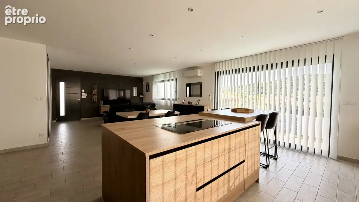 Villa contemporaine avec piscine , 4 chambres , garage , vue sur la vallée de l'Hérault - photo 9
