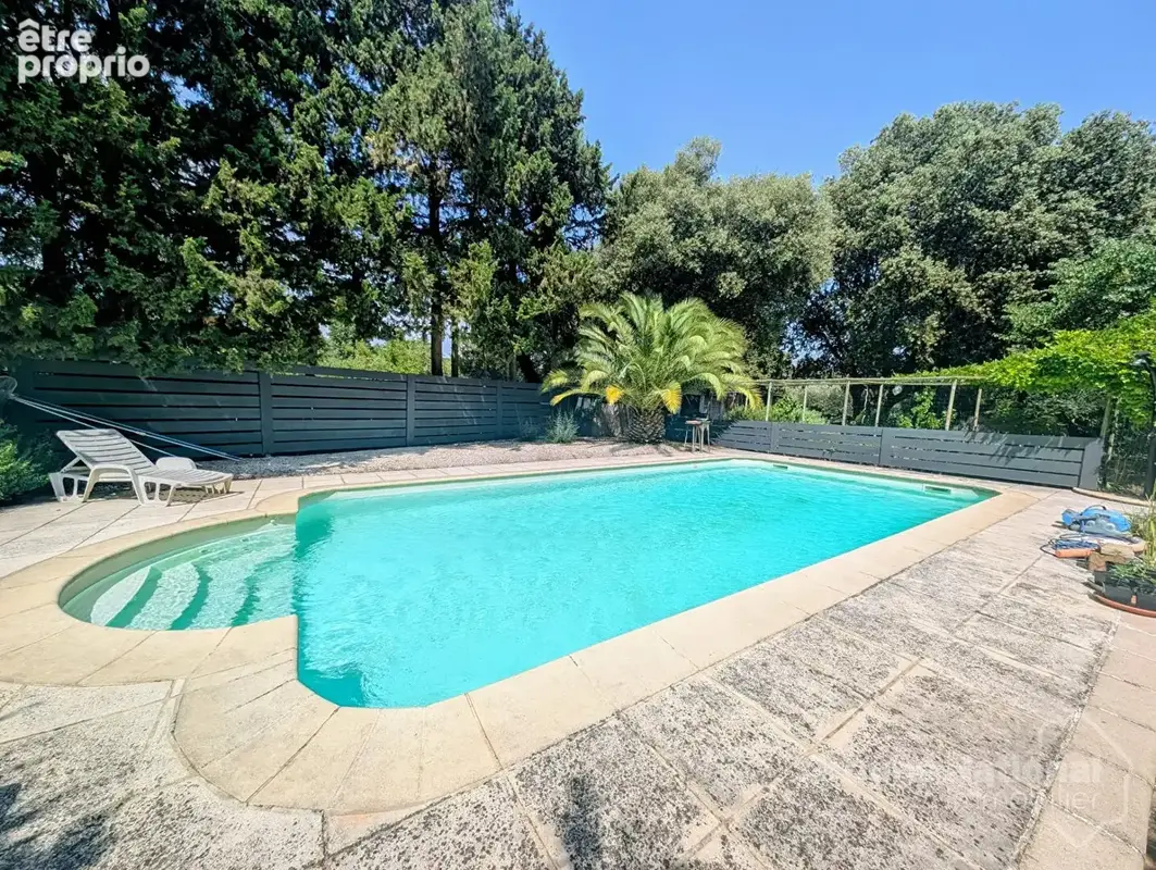 Villa Montaren Et Saint Mediers 8 pièce(s) 188 m2 - photo 4