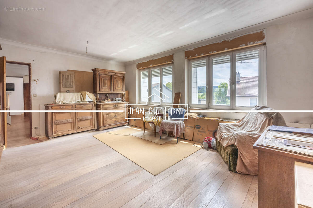 Maison à GRANDVILLERS