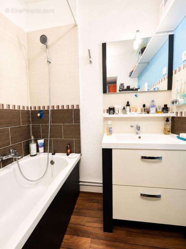 Appartement T4 Quartier Michelet / Petit Port / Loquidy - photo 8