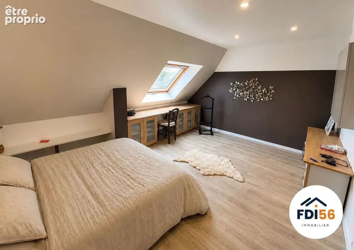 A vendre - maison de 180 m² dans un écrin de verdure - photo 5