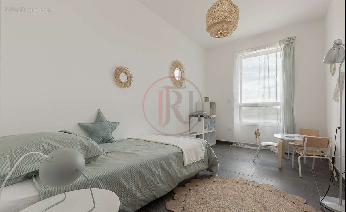 Appartement à MAUGUIO