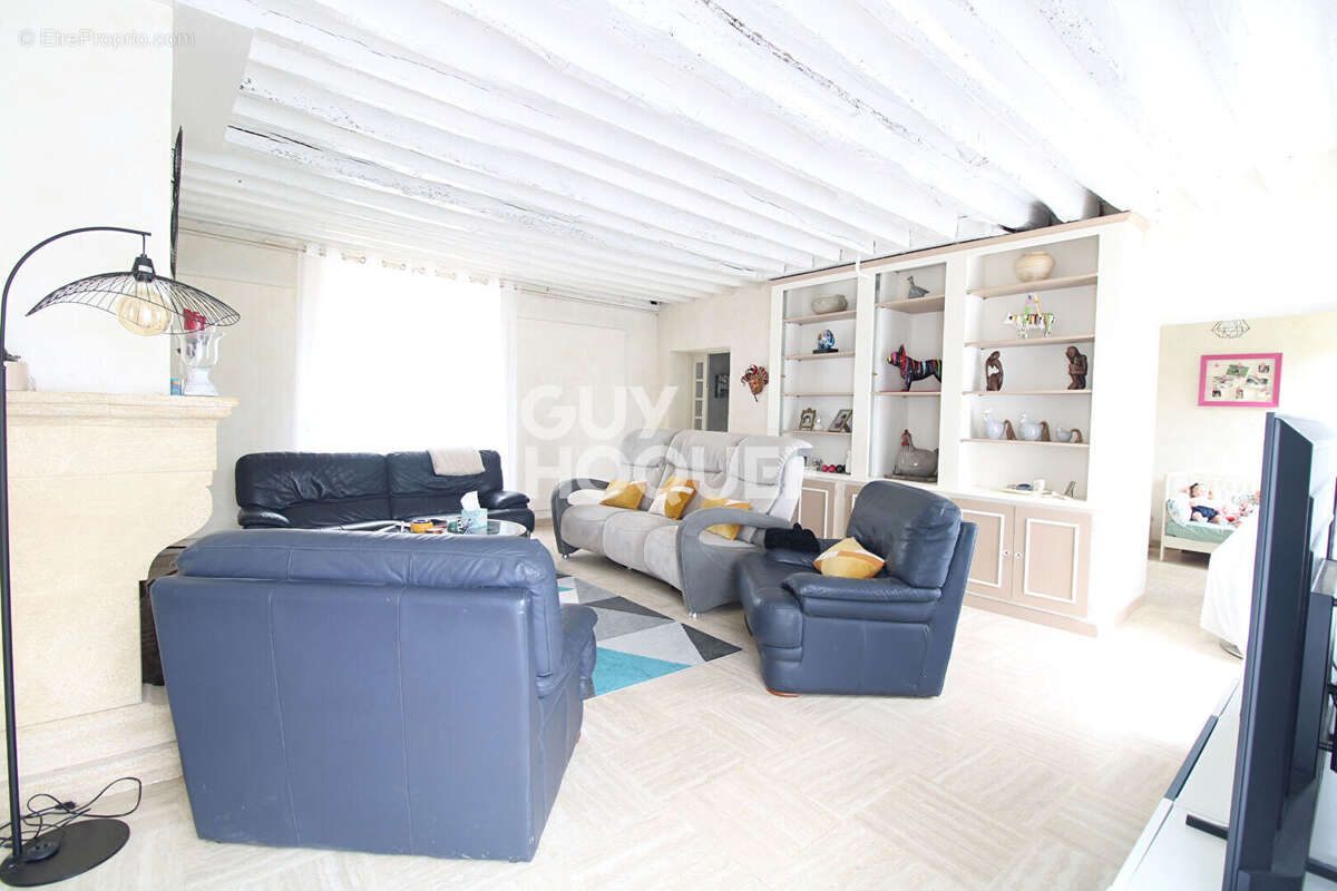 Maison à BRIE-COMTE-ROBERT