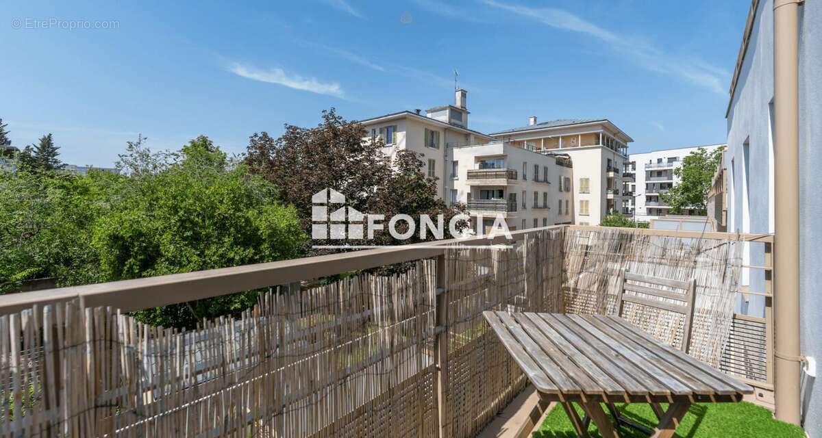 Appartement 3 pièces avec balcon et parking en sous-sol - photo 4