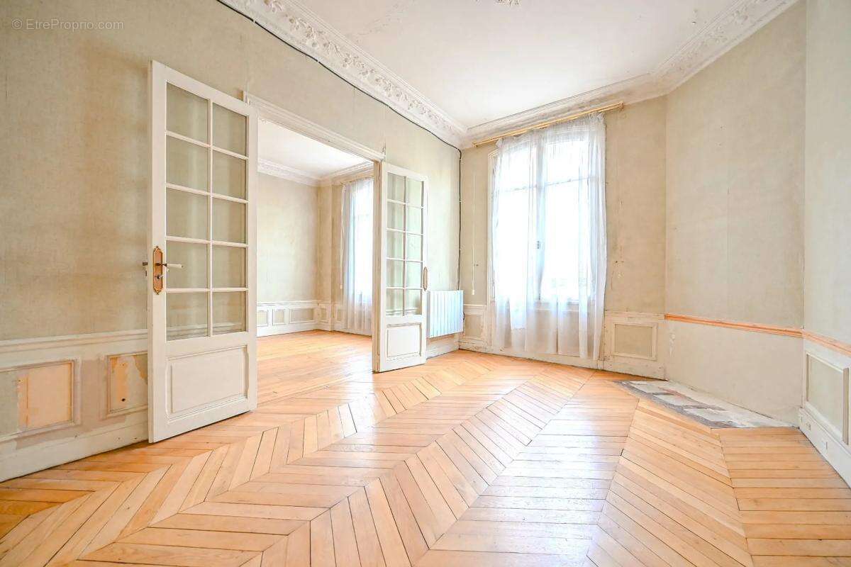 Appartement à BOULOGNE-BILLANCOURT