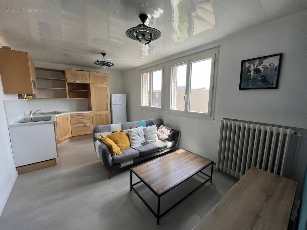 Appartement 28 m² à Clermont-Ferrand  - photo 2