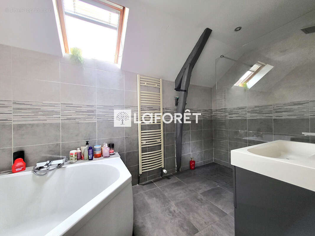 Maison à CORMEILLES-EN-VEXIN