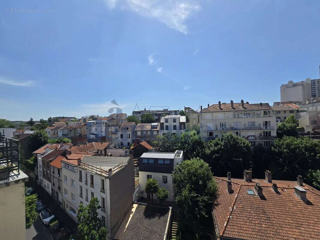 Appartement à ISSY-LES-MOULINEAUX