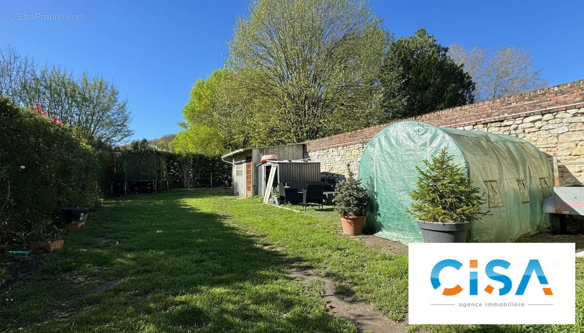 Maison à PONT-SAINTE-MAXENCE