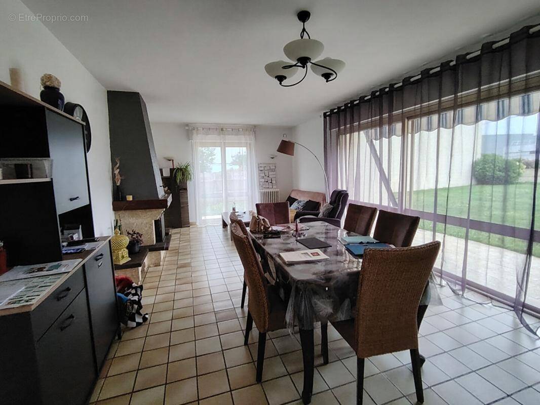 Maison à PLENEE-JUGON