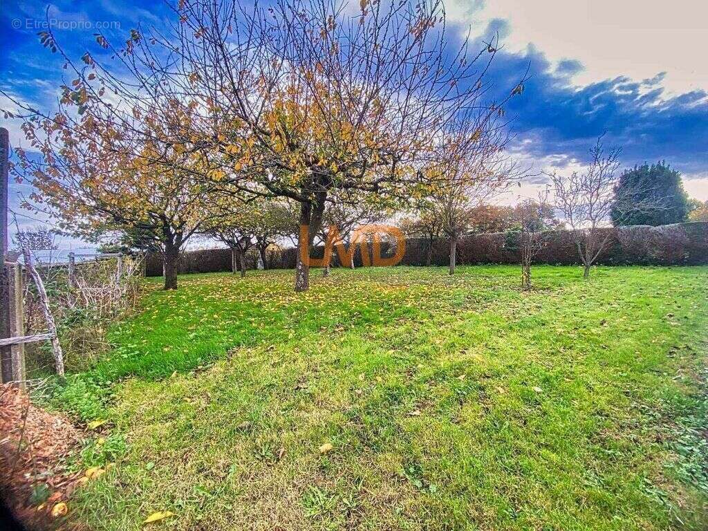 Maison à SAVIGNY-SUR-BRAYE