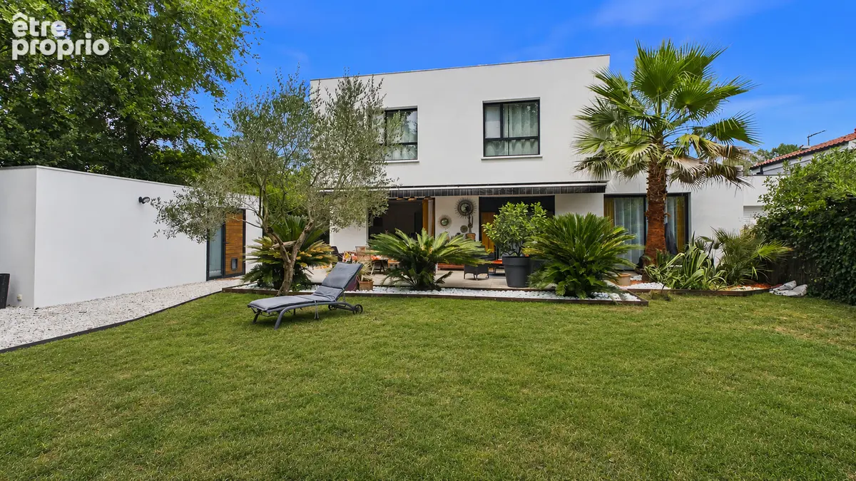 Maison d'architecte contemporaine de 157 m² au calme et à 5 minutes en vélo des plages - photo 5
