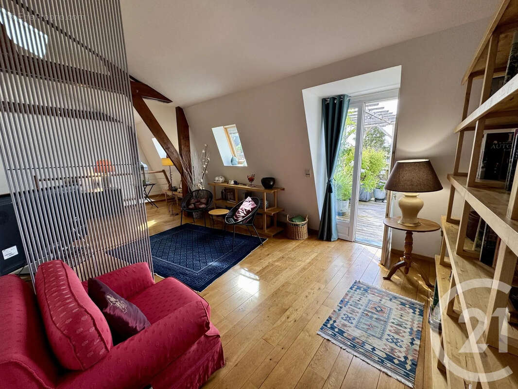 Appartement à FONTAINEBLEAU