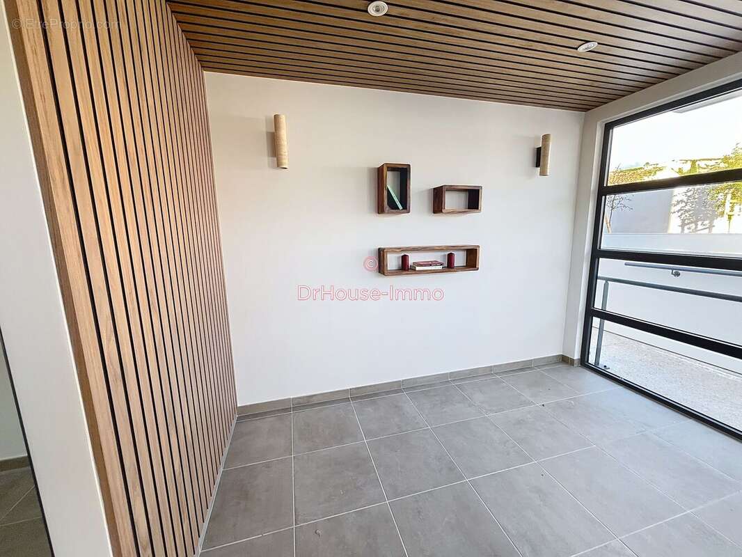 Appartement à VITROLLES