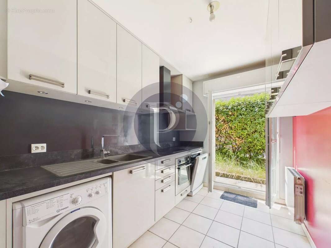 Appartement à LE PLESSIS-ROBINSON