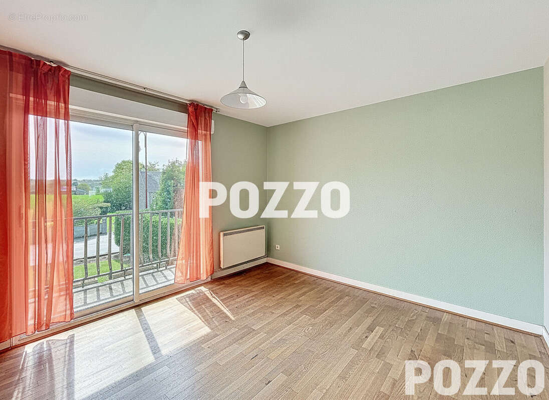A VENDRE Maison Saint Hilaire Du Harcouet (VIREY) 7 pièce(s) 96 m2 - photo 2