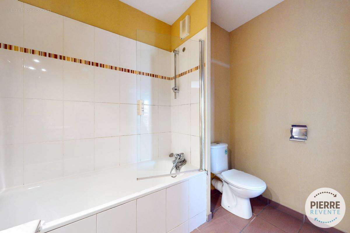 Appartement à SIX-FOURS-LES-PLAGES