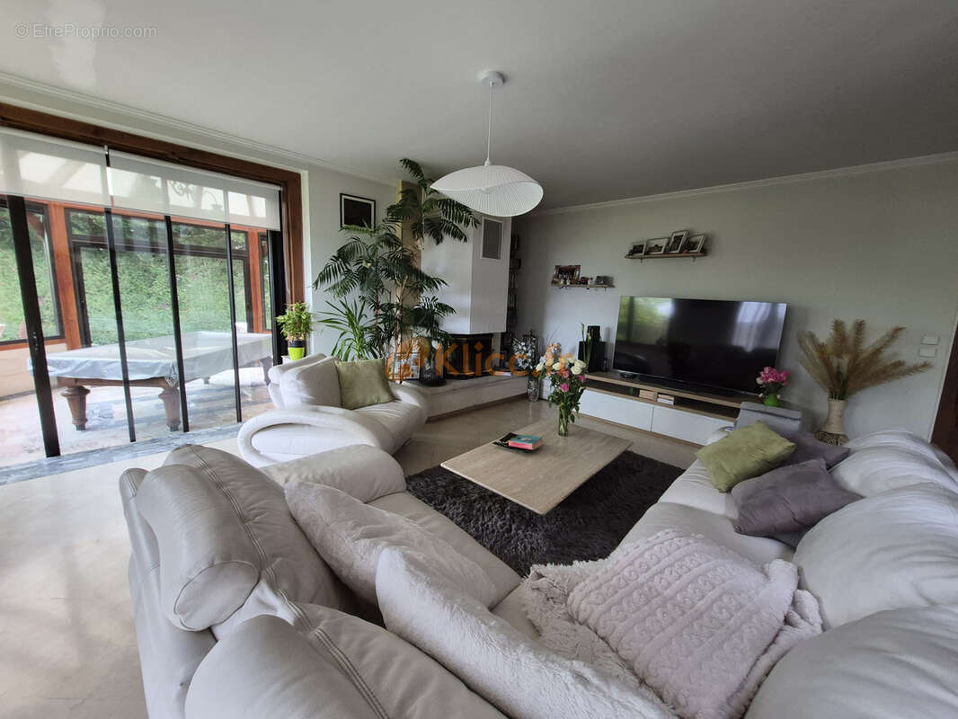 Maison à DEVILLE-LES-ROUEN