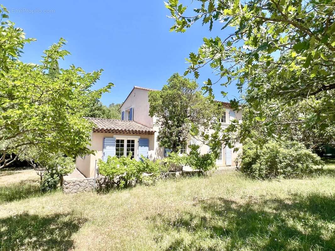 Maison à LA CELLE