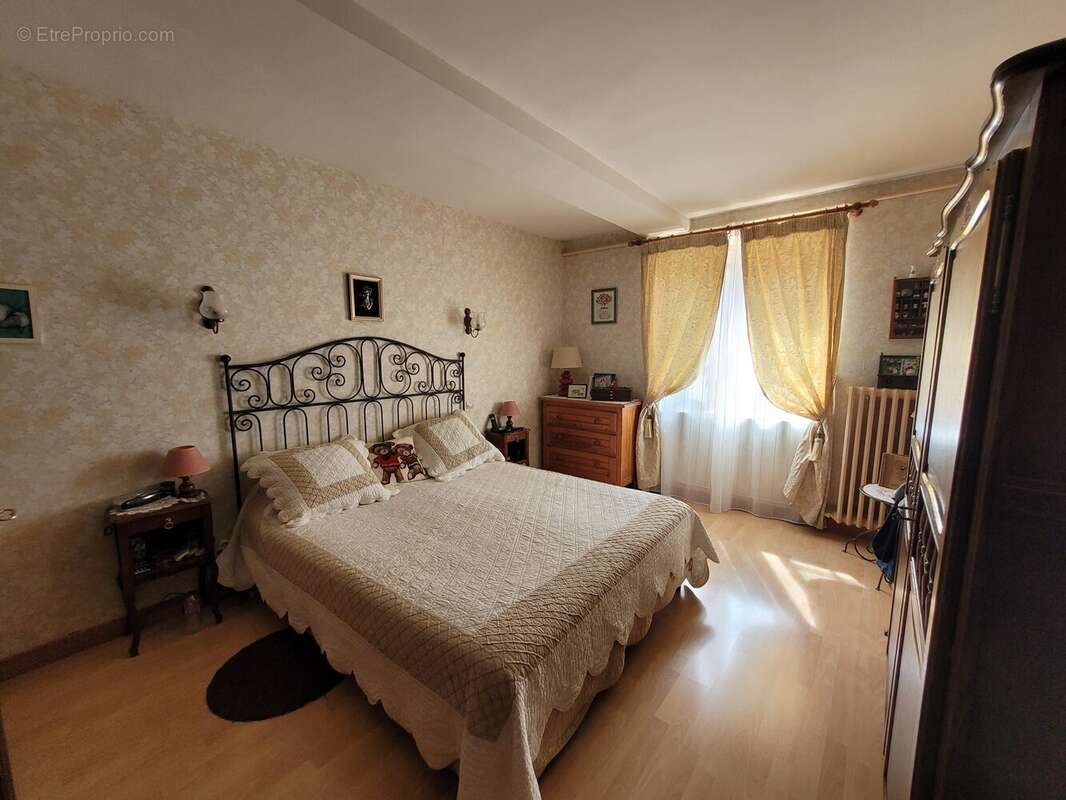 Maison à NOCE