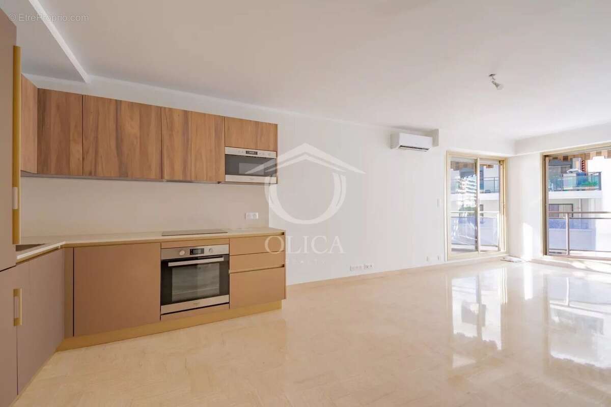 Appartement à CAGNES-SUR-MER