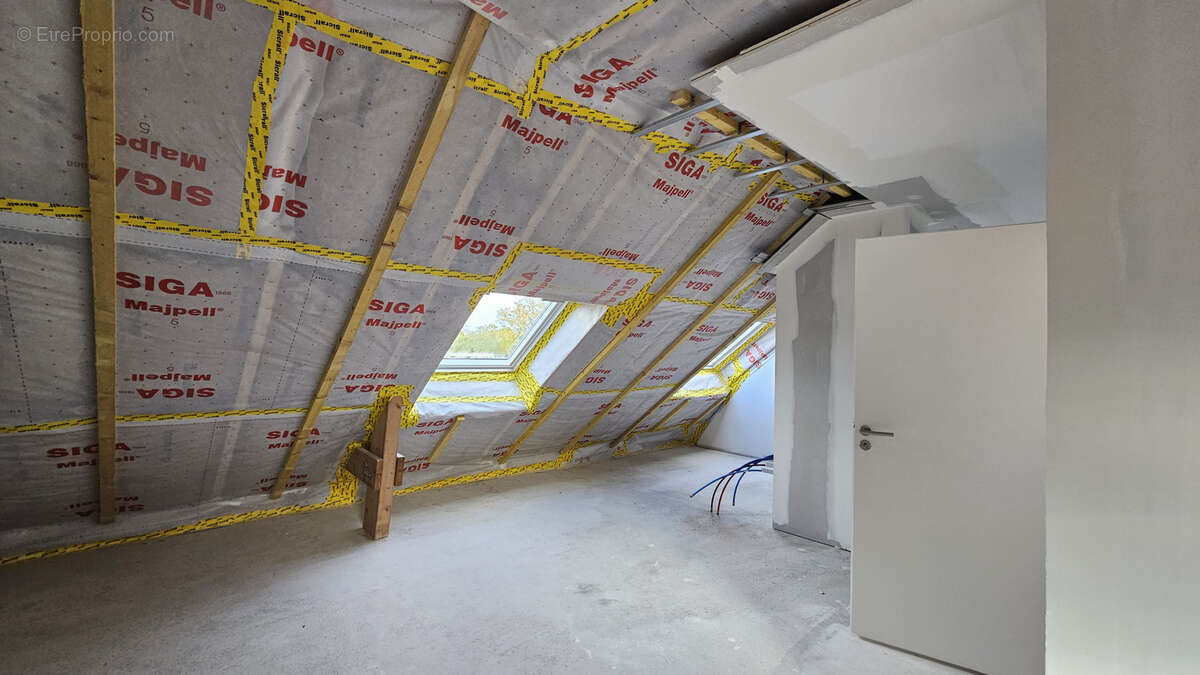 Appartement à ORGERES