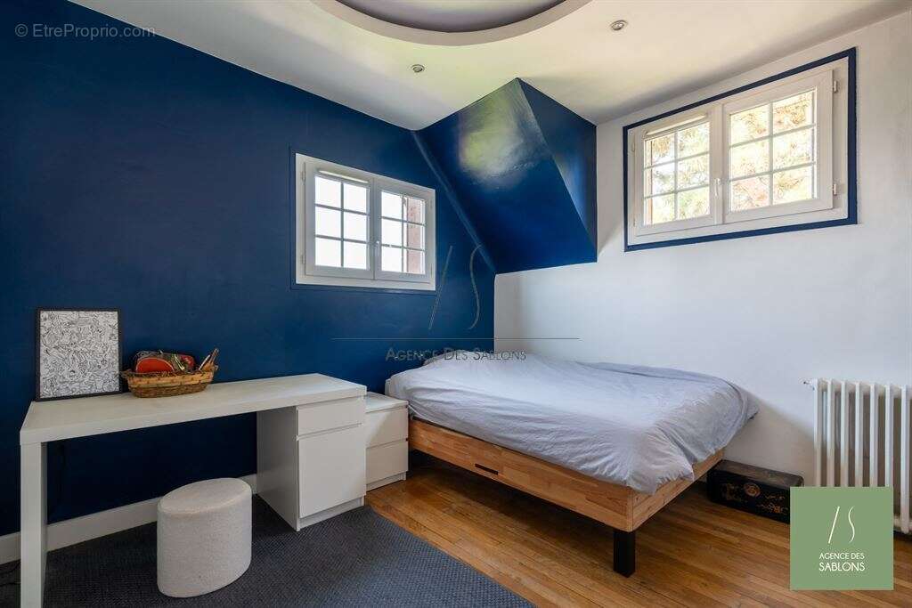 Maison 128 m² à Le Vesinet  - photo 10