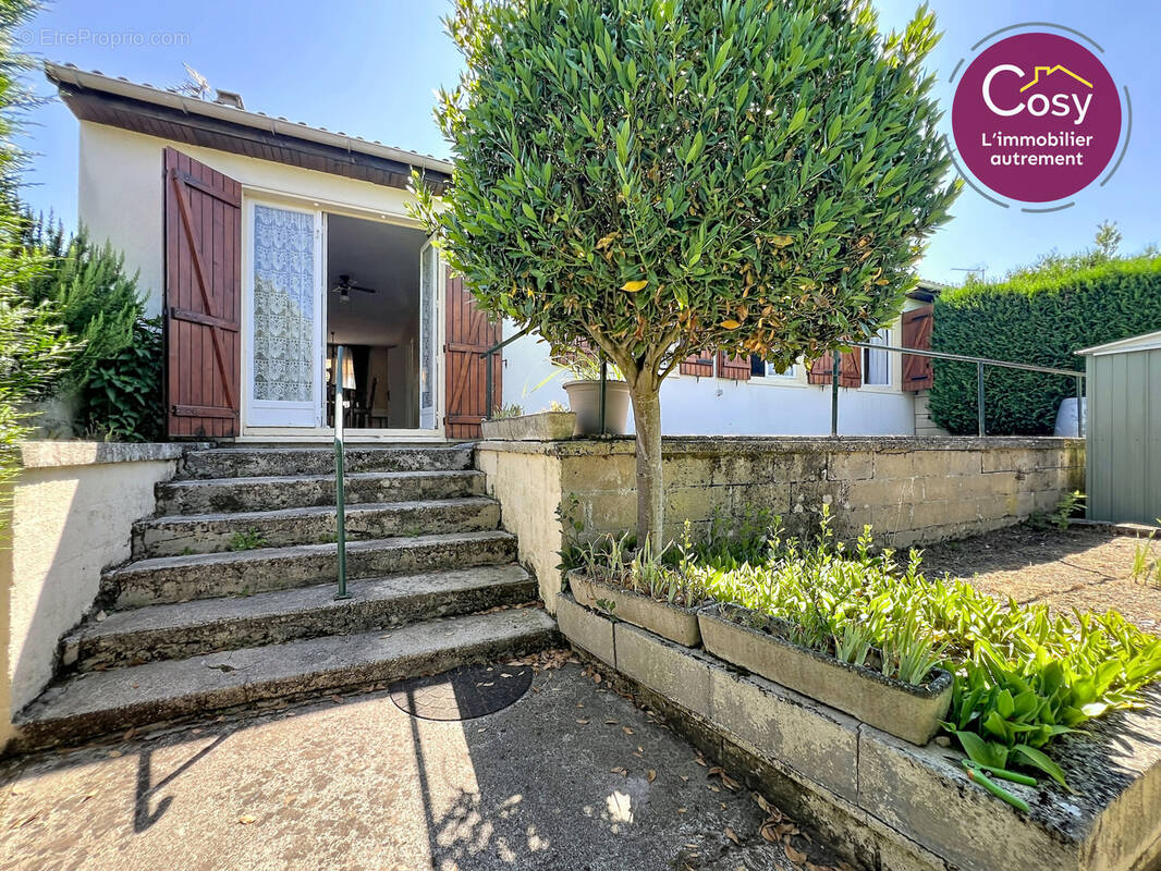 Plain pied, deux chambres, garage limitrophe soissons. - photo 7