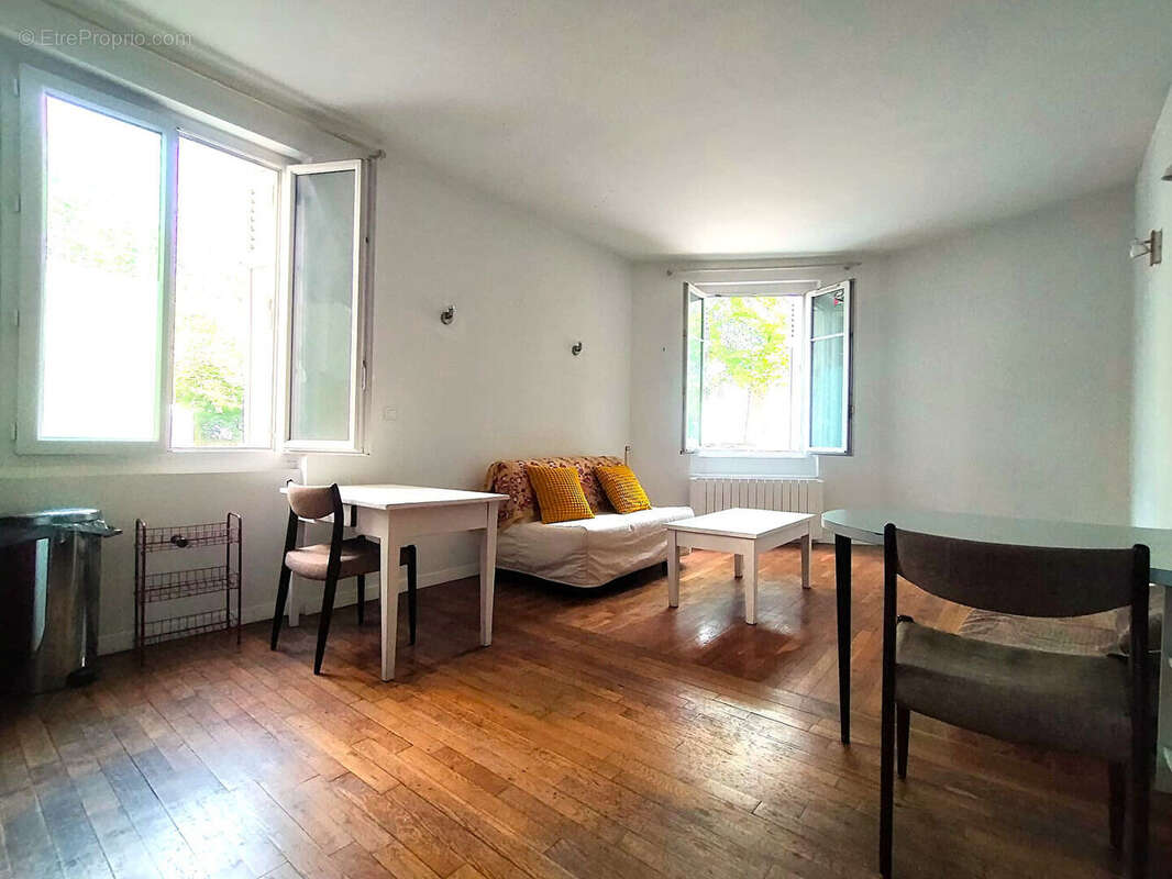 Appartement à PARIS-19E