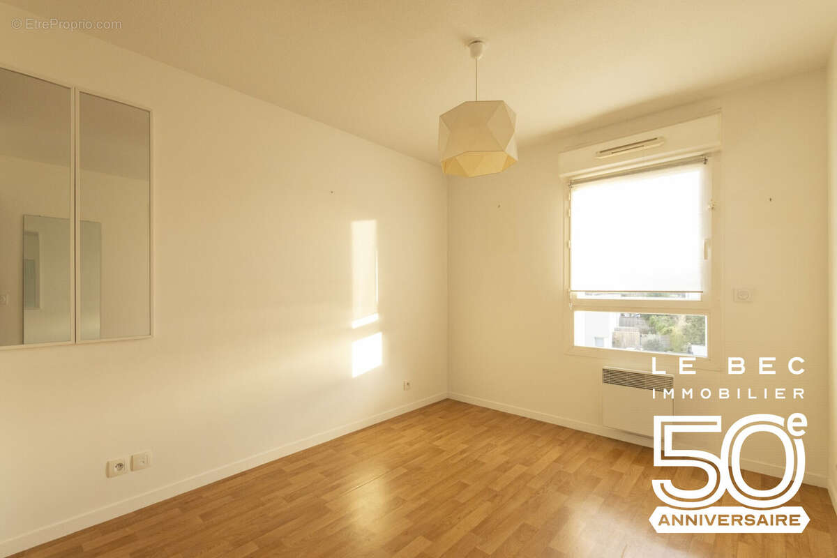 Appartement à SENE