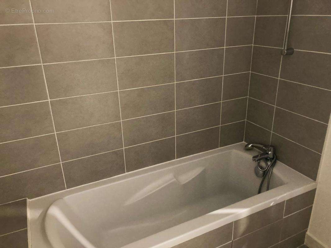 Appartement à LYON-9E