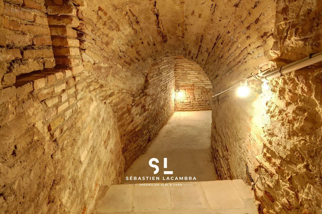 Maison à LISLE-SUR-TARN