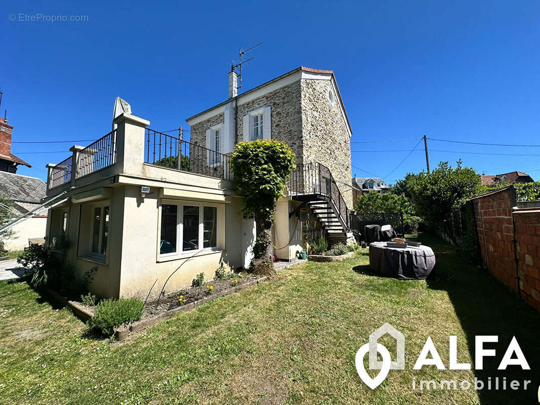 Maison à SOISY-SOUS-MONTMORENCY