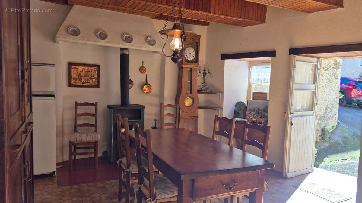 Maison de ville type 6, 80 m² , castelnau de mandailles - photo 5