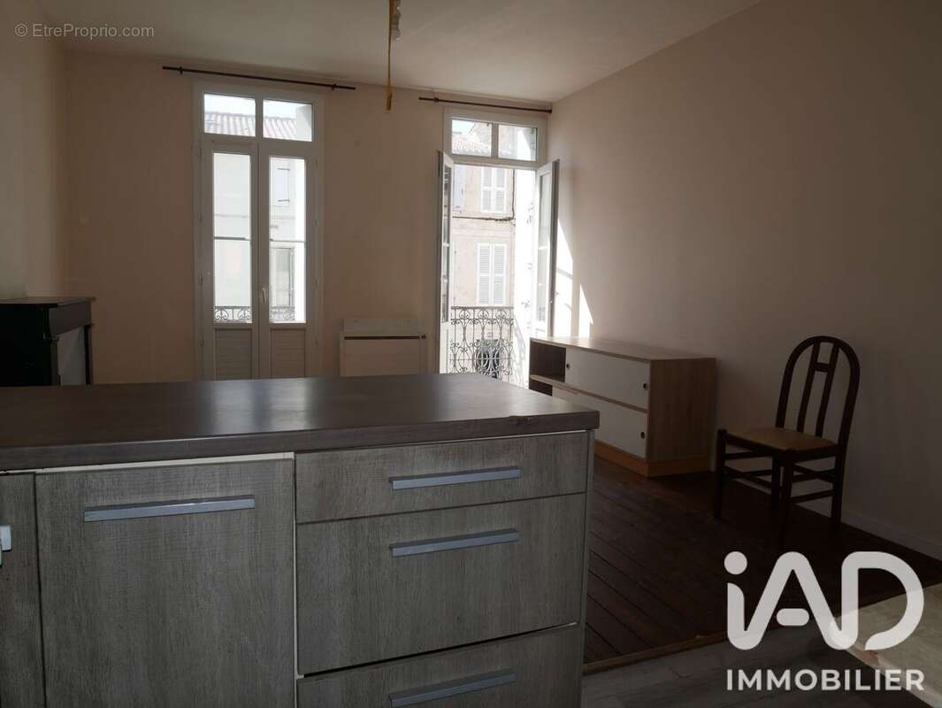 Appartement 51 m² à Rochefort  - photo 6