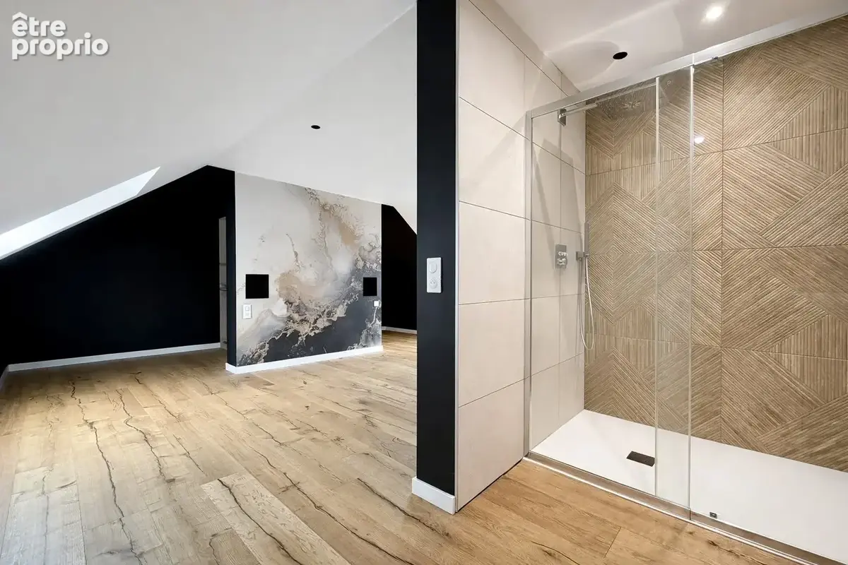 Maison 6 pièces 160 m² à vendre à Saint-Genes-Champanelle (63122) - photo 6