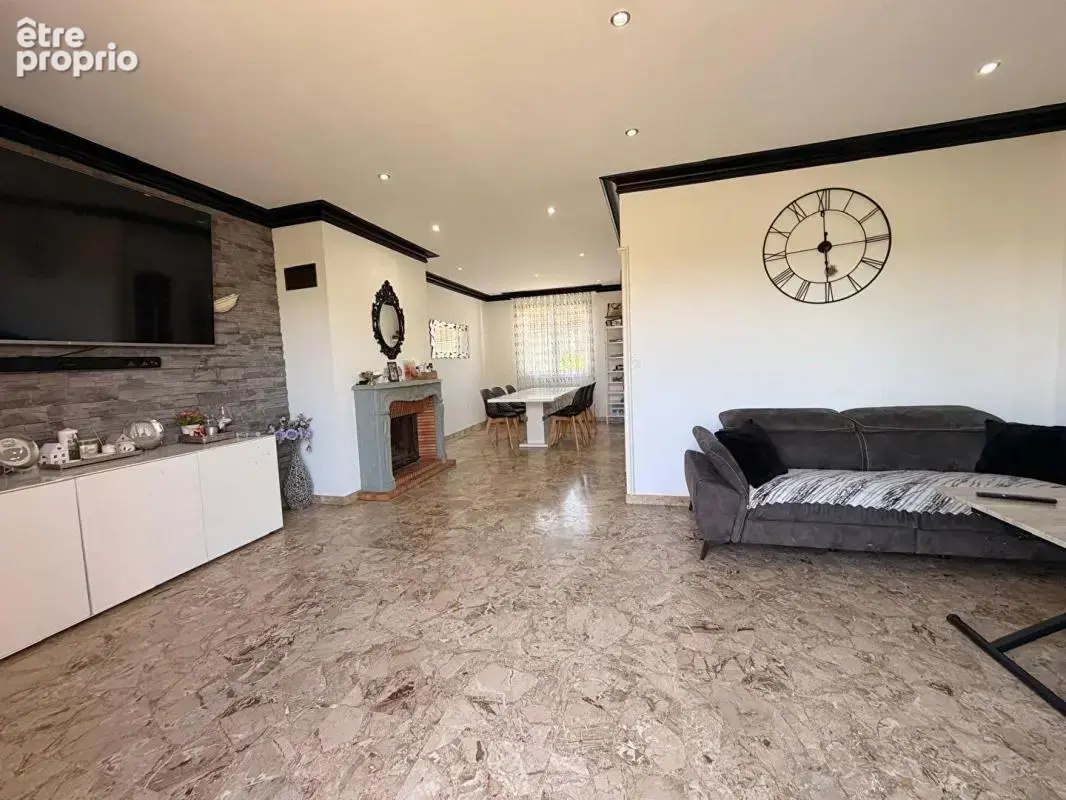 Maison à Cholet 7 piéces a 160m² - photo 3