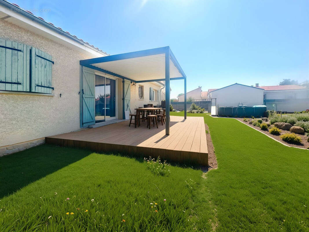 Photo 2 - Maison à ESPIRAT