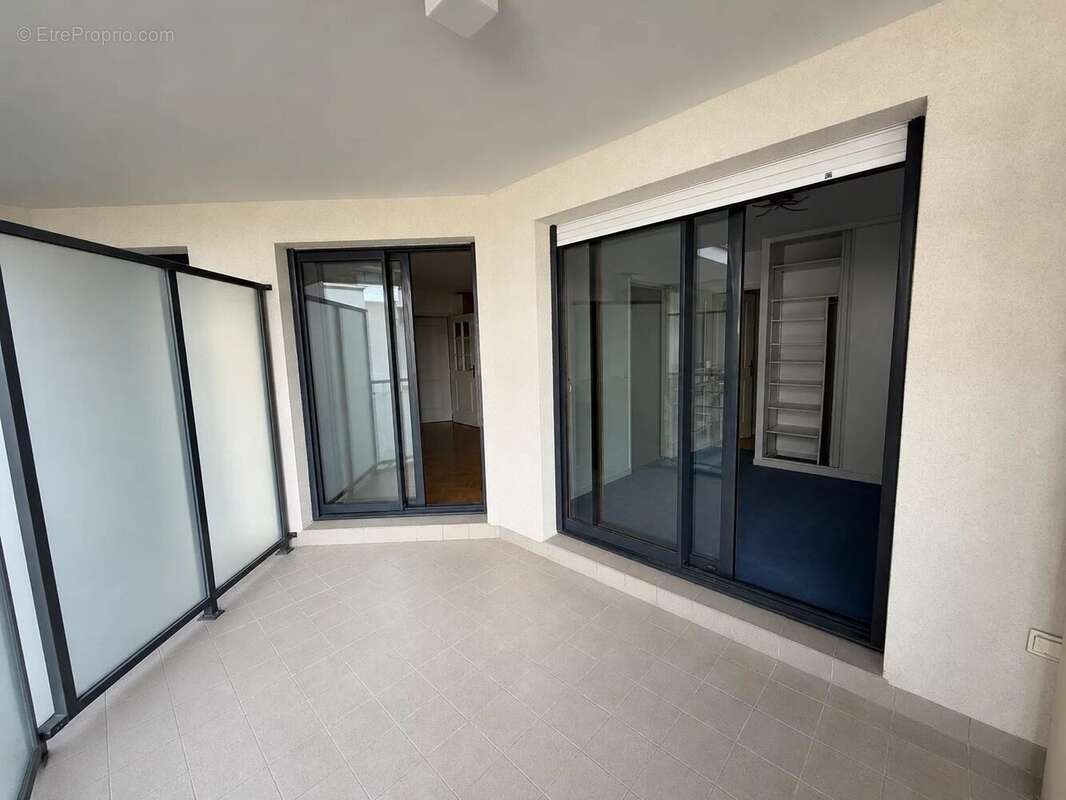 Appartement à ISSY-LES-MOULINEAUX