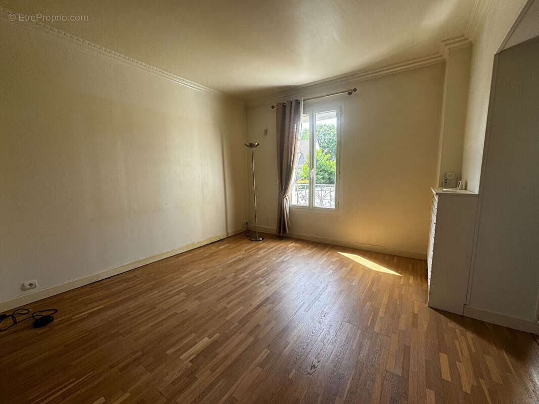 Maison Livry Gargan 6 pièce(s) 130 m2 - photo 2