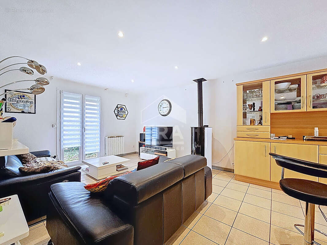 Maison à MONT-SAINT-MARTIN